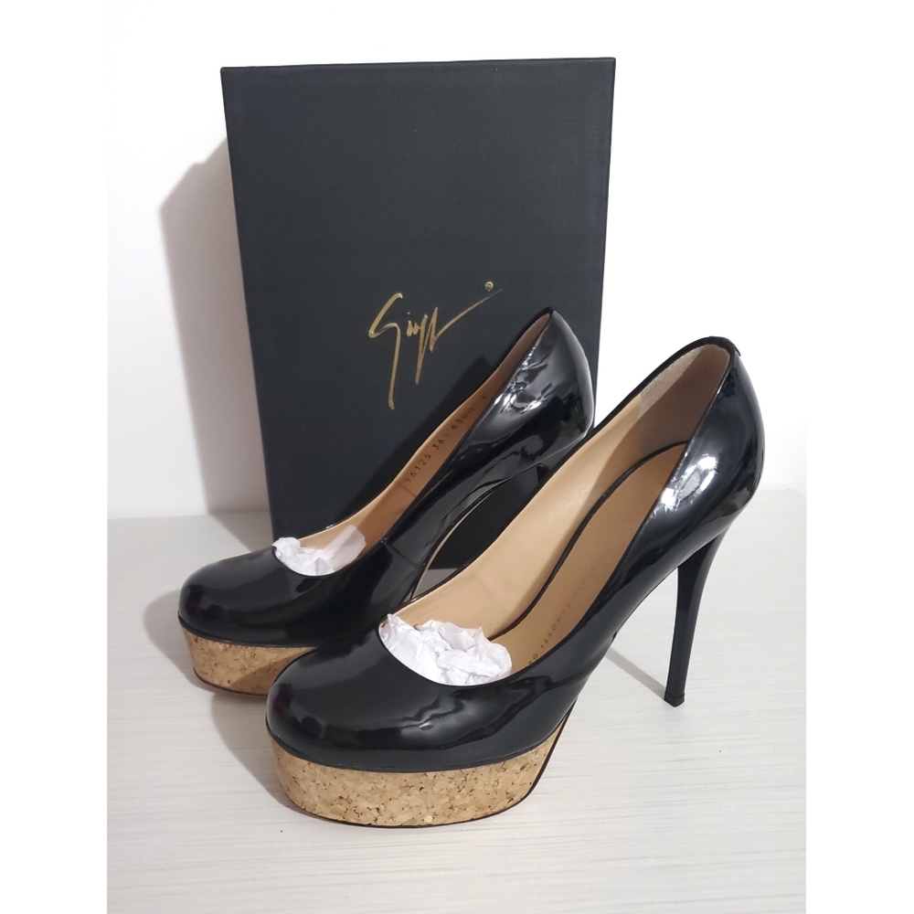 GIUSEPPE ZANOTTI Black Patent Leather Cork Platform Pumps Heels 36.5 or 6